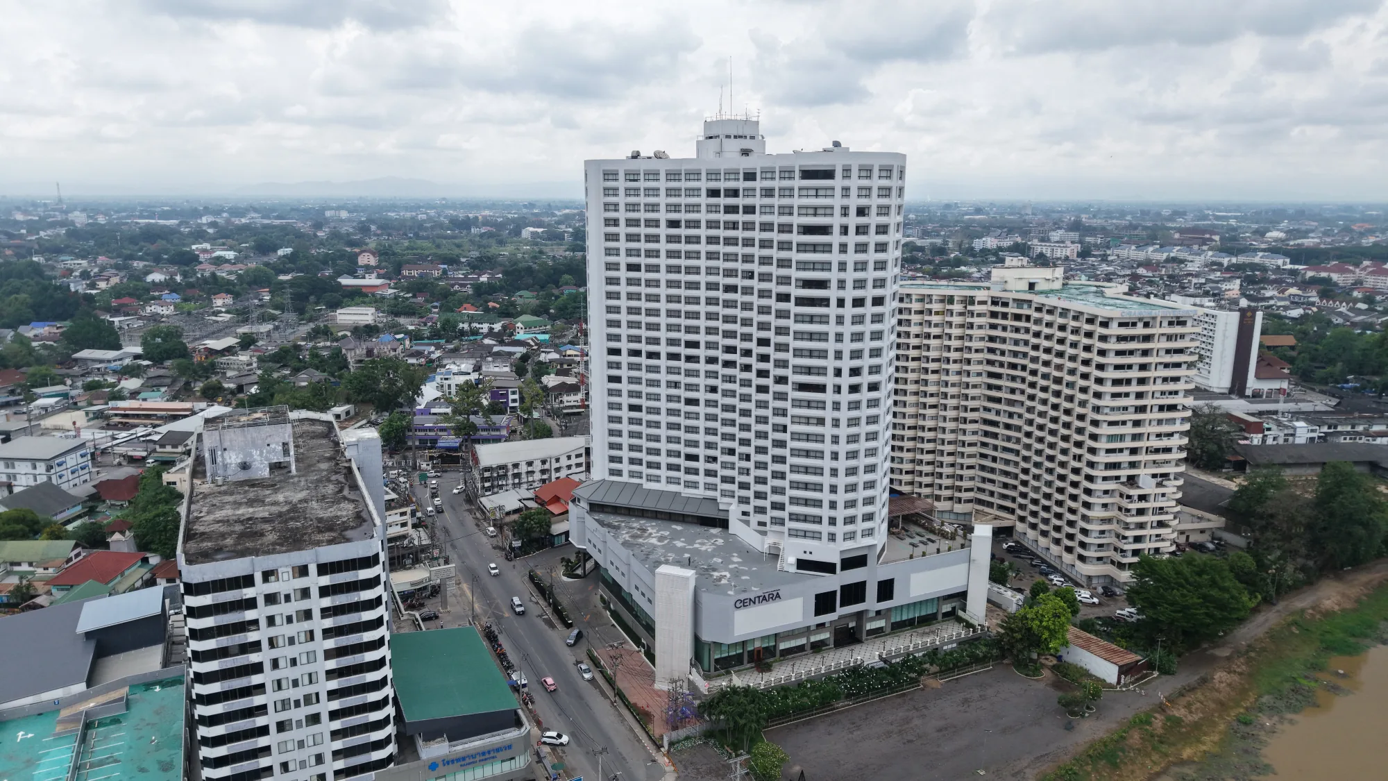 โรงแรม เซ็นทารา ริเวอร์ไซด์ เชียงใหม่